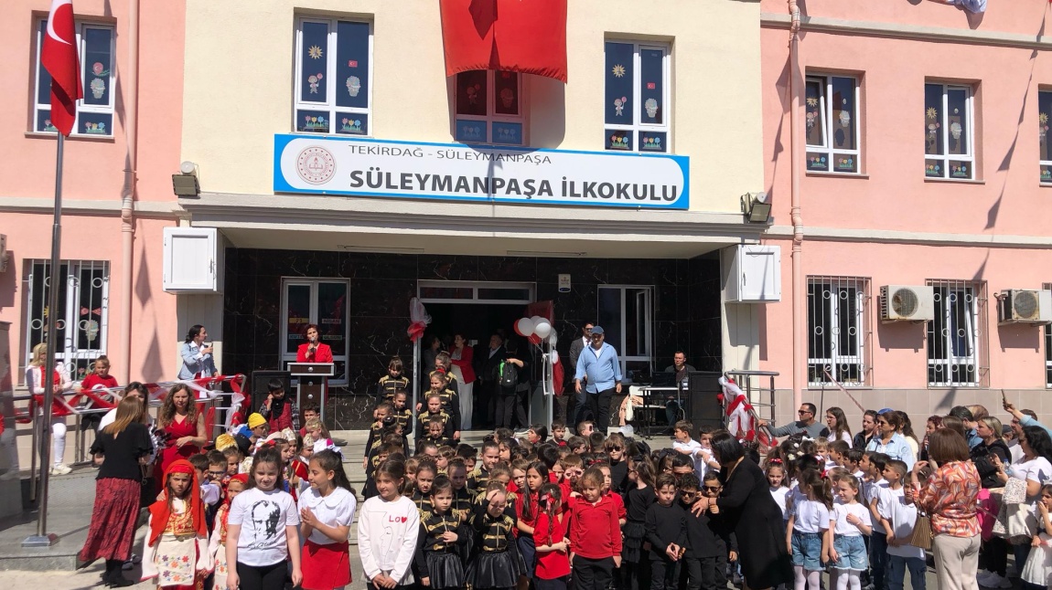 23 Nisan Ulusal Egemenlik ve Çocuk Bayramı Okulumuzda Çoşkuyla Kutlandı.